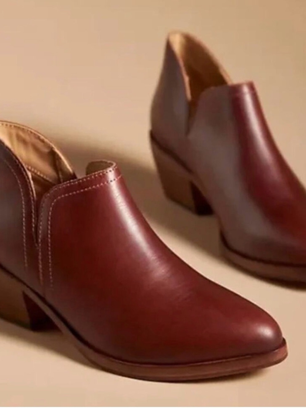 Nisolo Mia Everyday Ankle Boties Burgundy Leather Size 9.5 with Low Block Heel